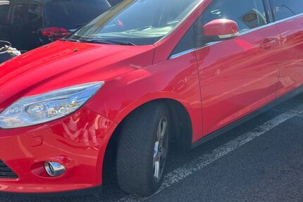 Ford Focus 240.000 km 3.200 € Göttingen 37079