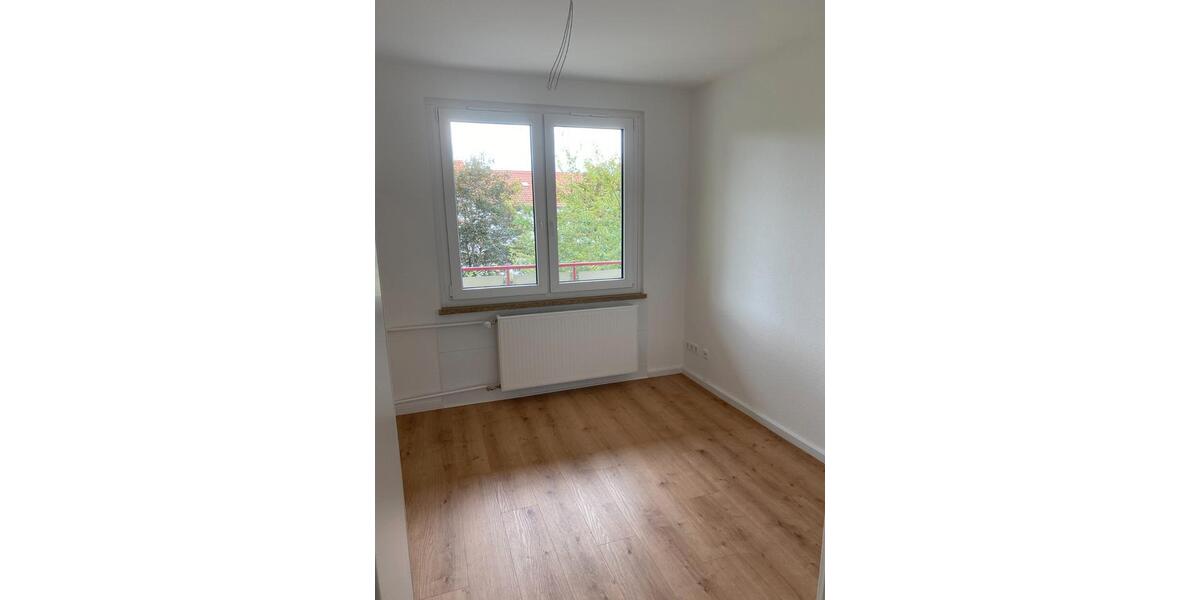 Etagenwohnung Göttingen Oststadt - 4 Zimmer, 92 m&sup2;, 294.000&euro; | Angebot:26144021