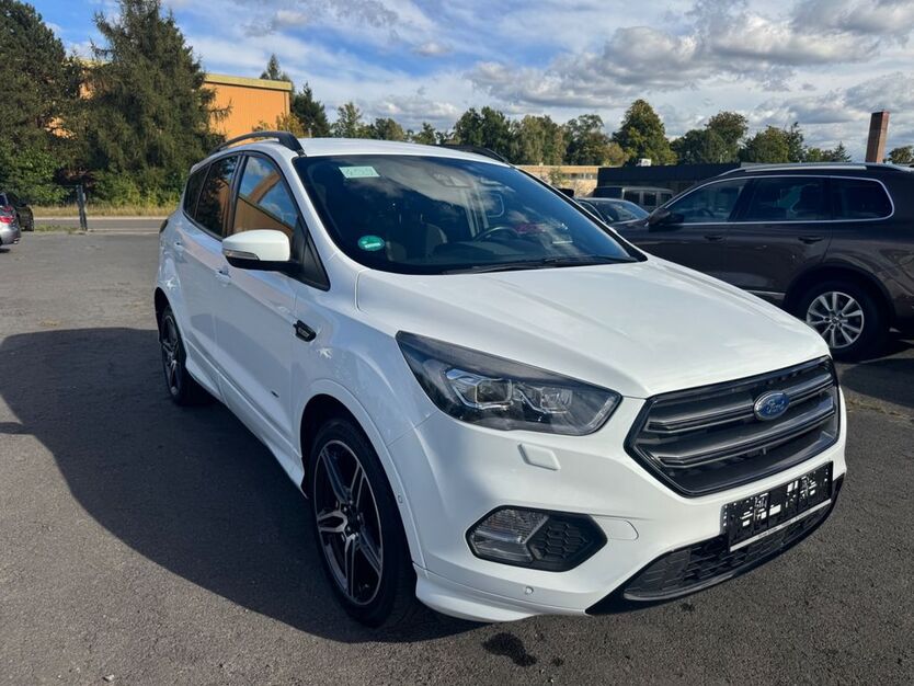 Ford Kuga 80.000 km 17.999 € Fuldatal (Kassel) 34233