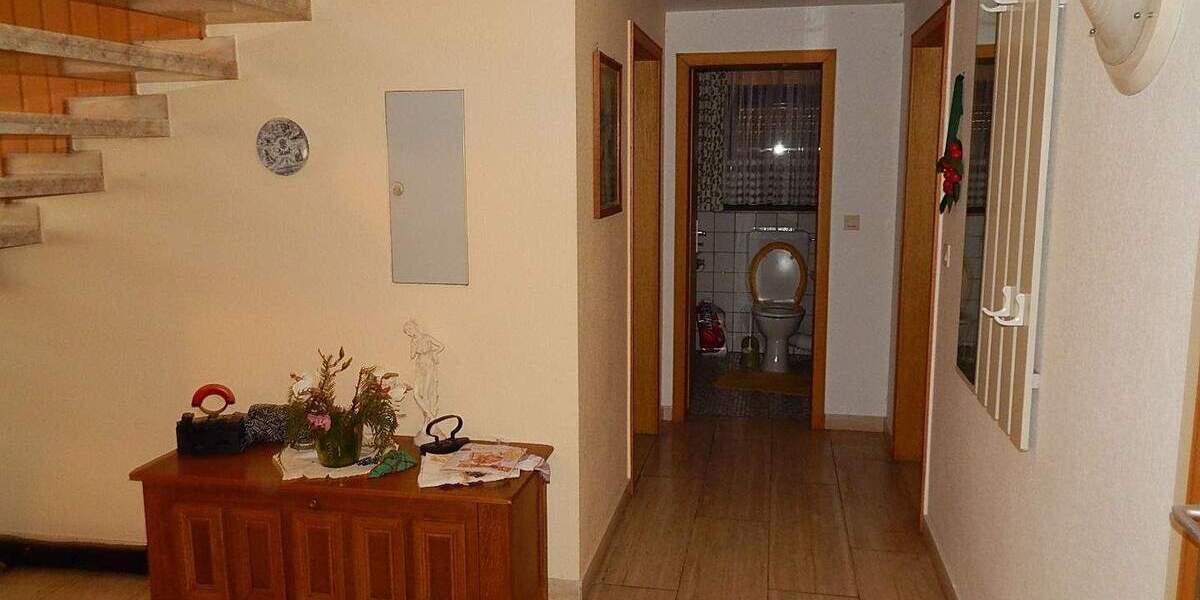 Einfamilienhaus Northeim - 3 Zimmer, 94 m&sup2;, 298.000&euro; | Angebot:25684406