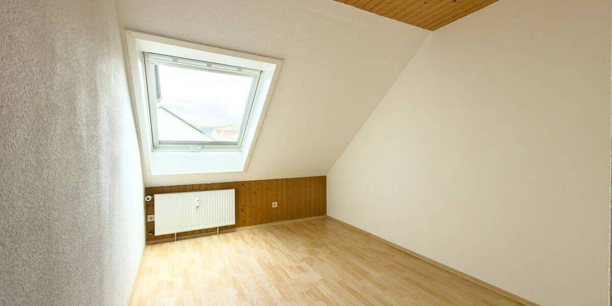 Etagenwohnung Hardegsen Asche - 4 Zimmer, 90 m&sup2;, 184.000&euro; | Angebot:26572986