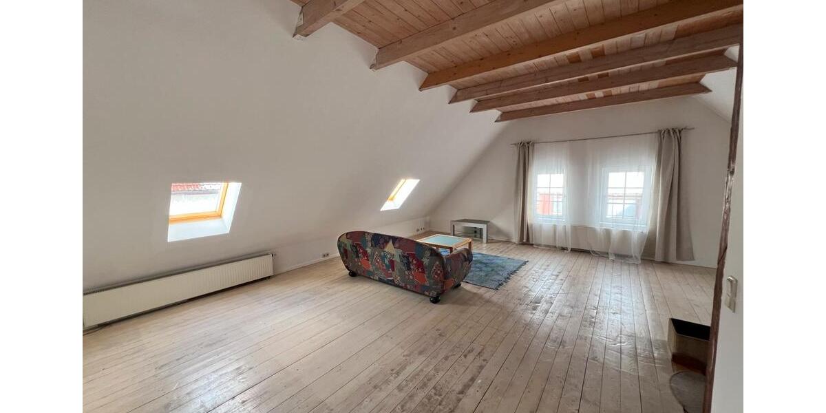 Ab Sofort WG oder kleine Familie 7 zimmer