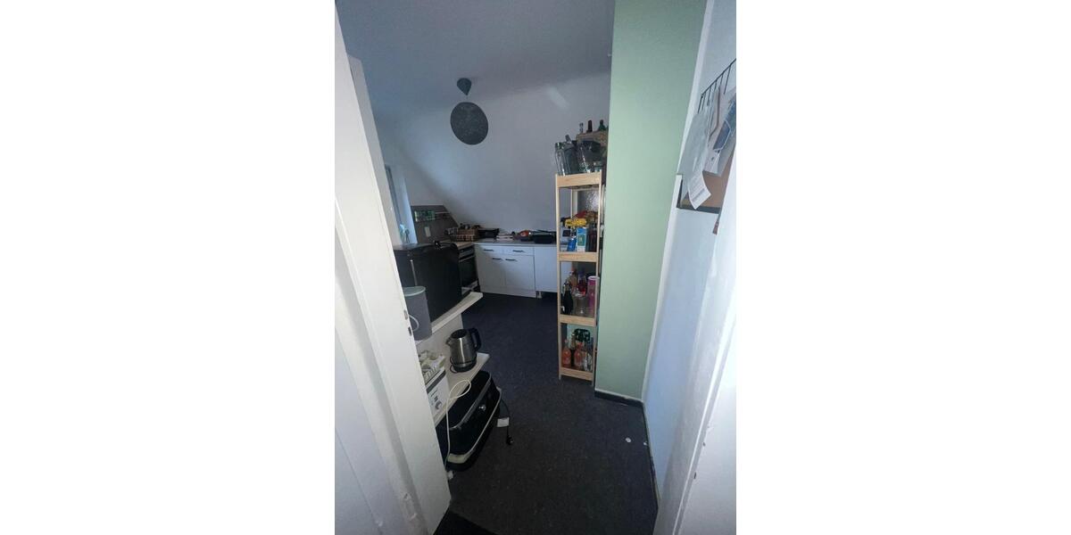 Dachgeschoßwohnung Göttingen - 3 Zimmer, 50 m&sup2;, 400&euro; | Angebot:26321708