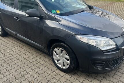 Renault Megane 130.000 km 4.490 &euro; Göttingen 37081