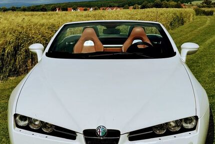 Alfa Romeo Spider 73.000 km 21.900 &euro; Göttingen 37085