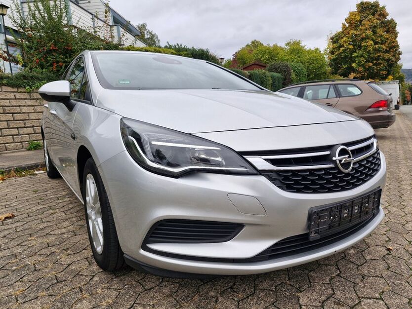 Opel Astra 180.000 km 7.590 € Northeim 37154