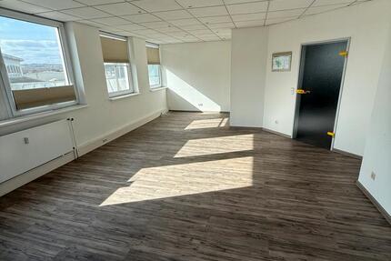 Gewerbeobjekt Göttingen Elliehausen / Esebeck - 1.450&euro; | Angebot:25659633