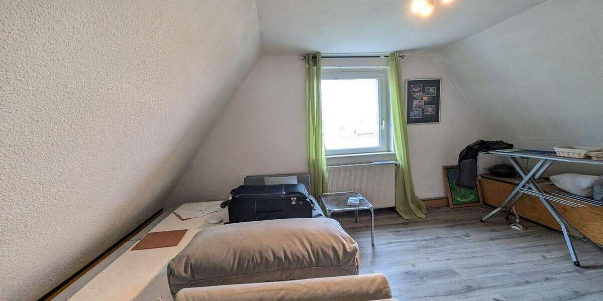 Ein starker Anfang ist gemacht - Wohnhaus in Ortsrandlage mit Natur vor der Tür 5 zimmer