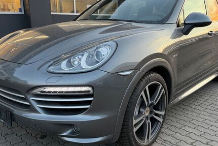 Porsche Cayenne 164.000 km 25.990 € Göttingen 37079