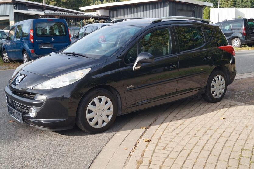 Peugeot 207 117.320 km 2.999 € Herzberg am Harz 37412