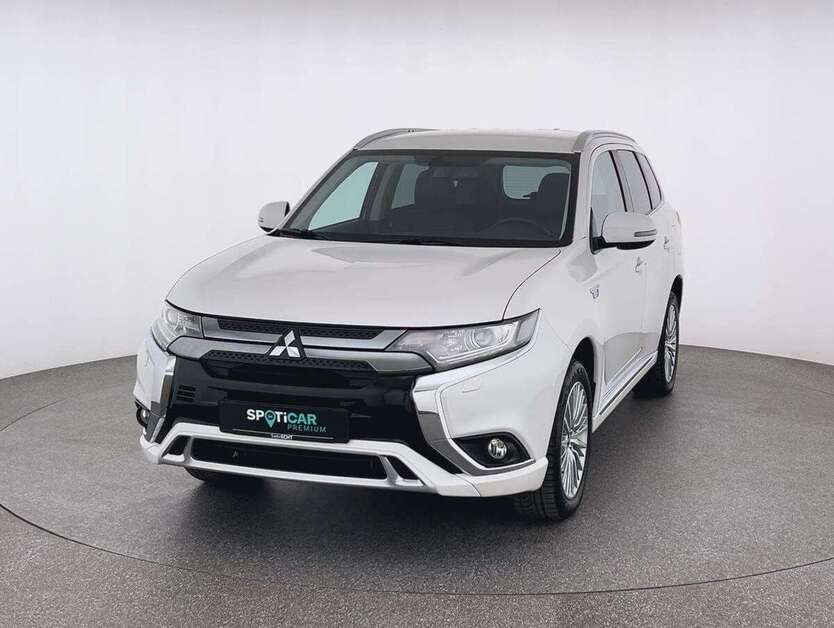 Mitsubishi Outlander 54.215 km 22.490 € Einbeck 37574