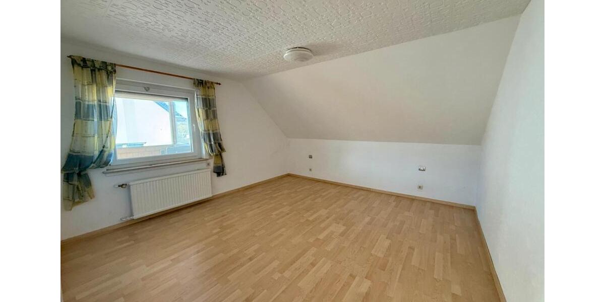 Mehrfamilienhaus, Wohnhaus Gieboldehausen - 6 Zimmer, 176 m&sup2;, 280.000&euro; | Angebot:26719271