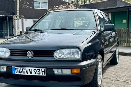 VW Golf 100.500 km 4.690 &euro; Göttingen 37079