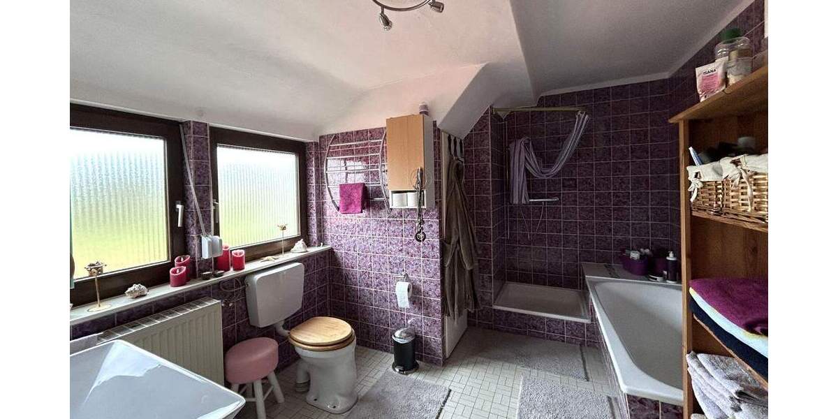 Hier wurde richtig viel gemacht - mit Platz für die Familie und mehr! 6 zimmer