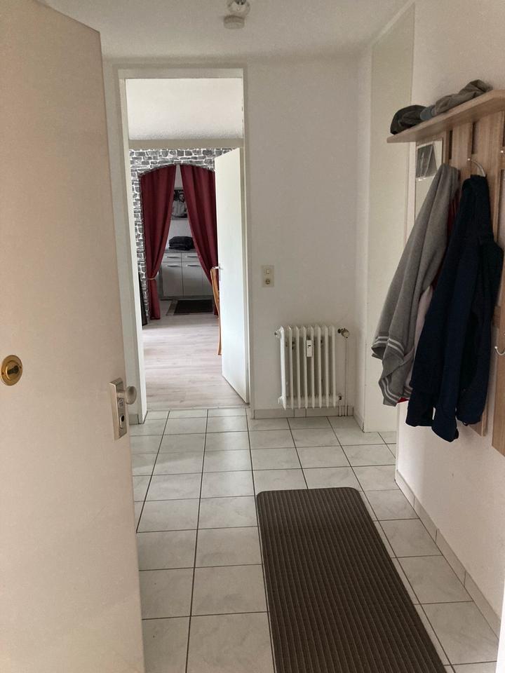 Schöne helle 3-Zimmerwohnung auf den Rohnsterrassen