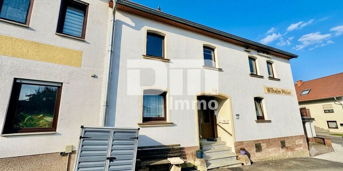 Großzügiges Einfamilienhaus mit moderner Heizung + Kachelofen in Arenshausen - Einfamilienhaus Arenshausen | Angebot:27055117