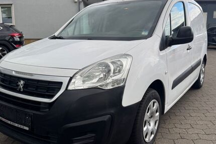 Peugeot Partner 220.000 km 3.500 &euro; Northeim 37154