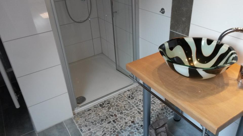 Dachgeschoßwohnung Gleichen - 2 Zimmer, 45 m&sup2;, 385&euro; | Angebot:25406430