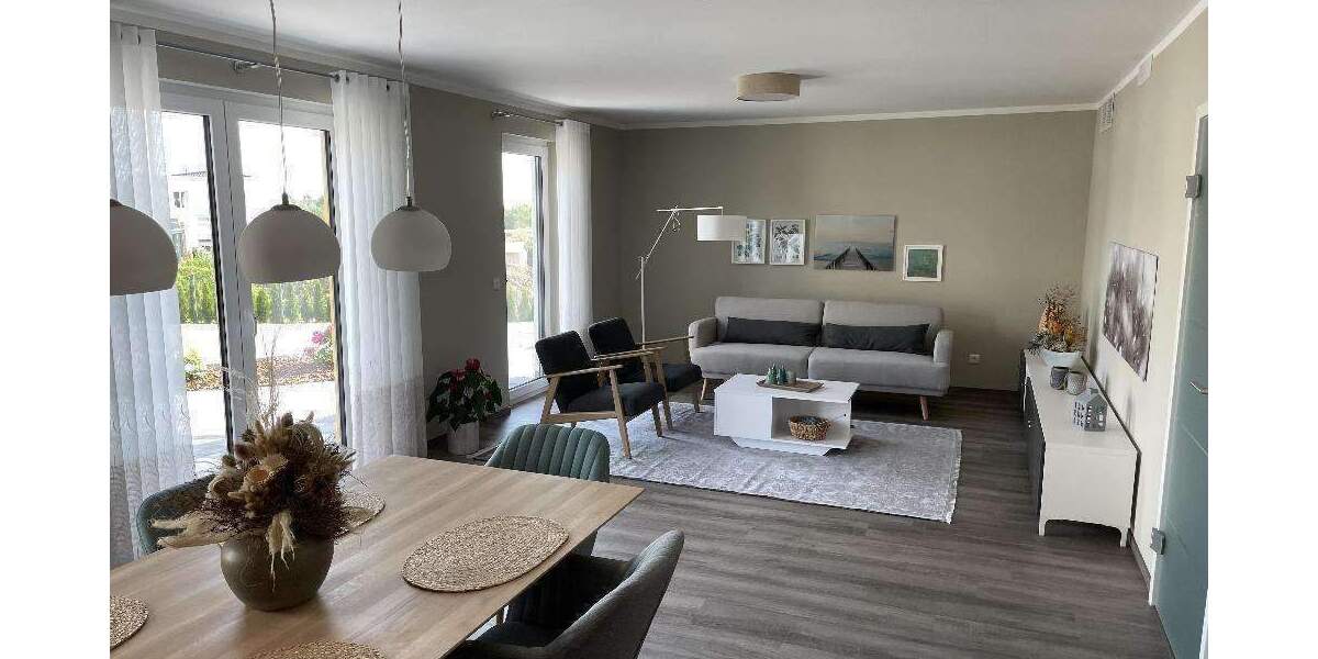 Mit Grundstück: Das ausbaufähige und flexible DH massiv gebaut von Town & Country in Adelebsen 3 zimmer