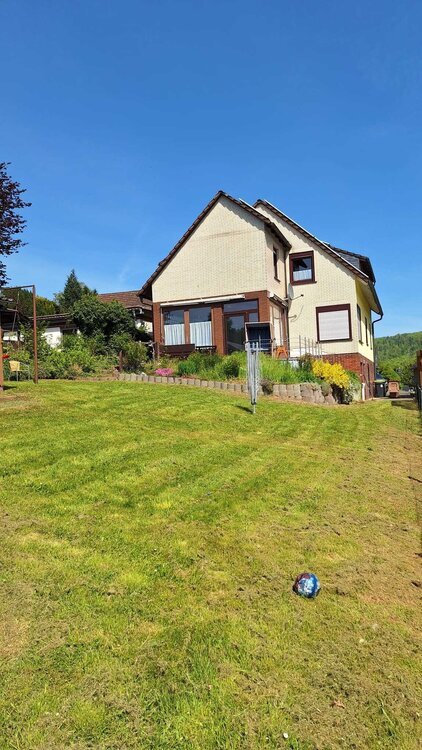 Fuldatal-OT, 2 Fam.Hs. 8 zimmer