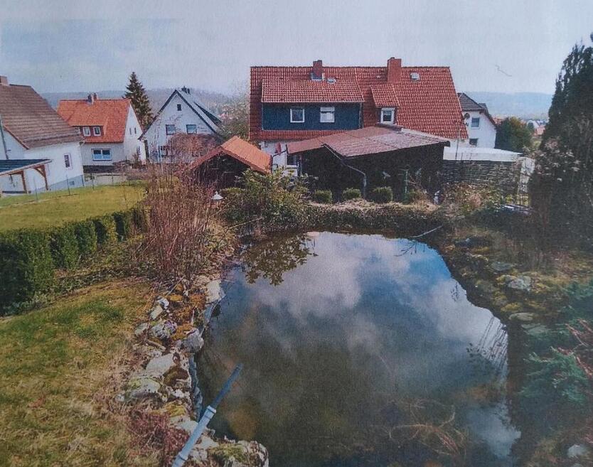 HAUS (DHH) mit großem Garten und Blick auf die Greener Burg