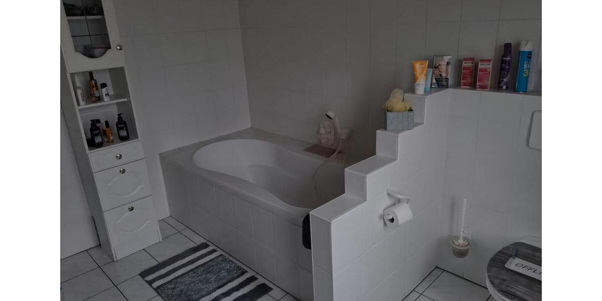 Hochparterre Neu-Eichenberg Eichenberg - 4 Zimmer, 112 m&sup2;, 1.075&euro; | Angebot:26134400