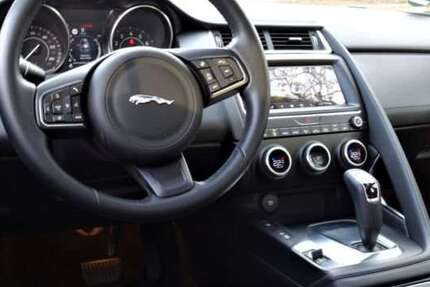 Jaguar E-Pace 94.300 km 18.100 € Göttingen 37081