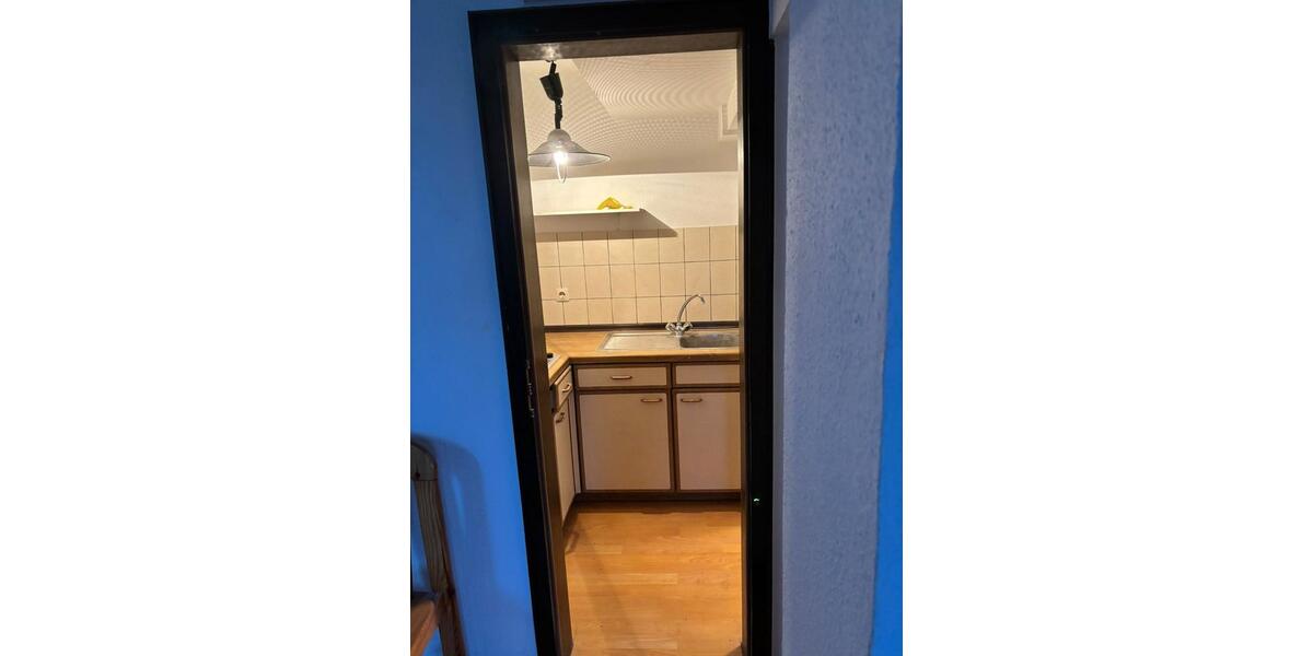 Teilmöbeliertes 1,5-Zimmer-Apartment im Herzen von Northeim 1.5 zimmer