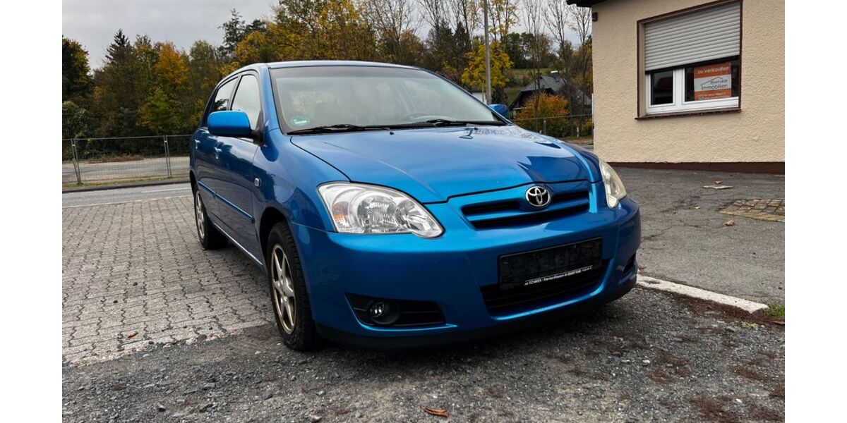 Toyota Corolla 269.000 km 2.700 € Göttingen 37081