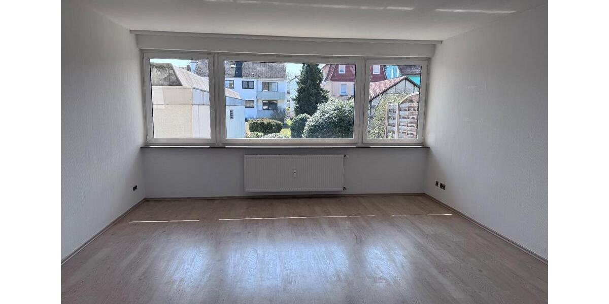 Helle, großzügige 3,5-Zimmer-Wohnung mit Gartennutzung zimmer