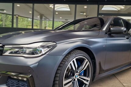 BMW 750 269.000 km 27.950 &euro; Göttingen 37081