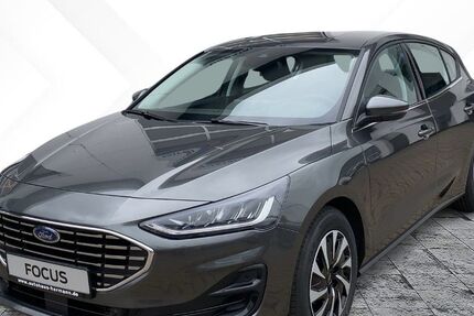 Ford Focus 2.272 km 25.699 € Göttingen 37079