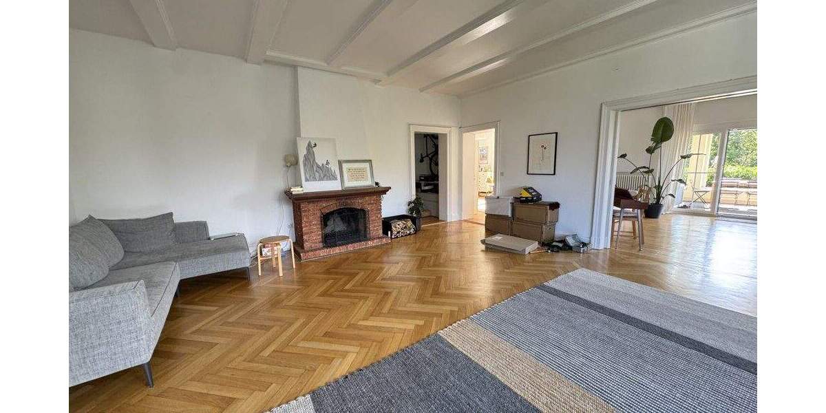 Etagenwohnung Göttingen Oststadt - 6 Zimmer, 184 m&sup2;, 2.430&euro; | Angebot:25736769
