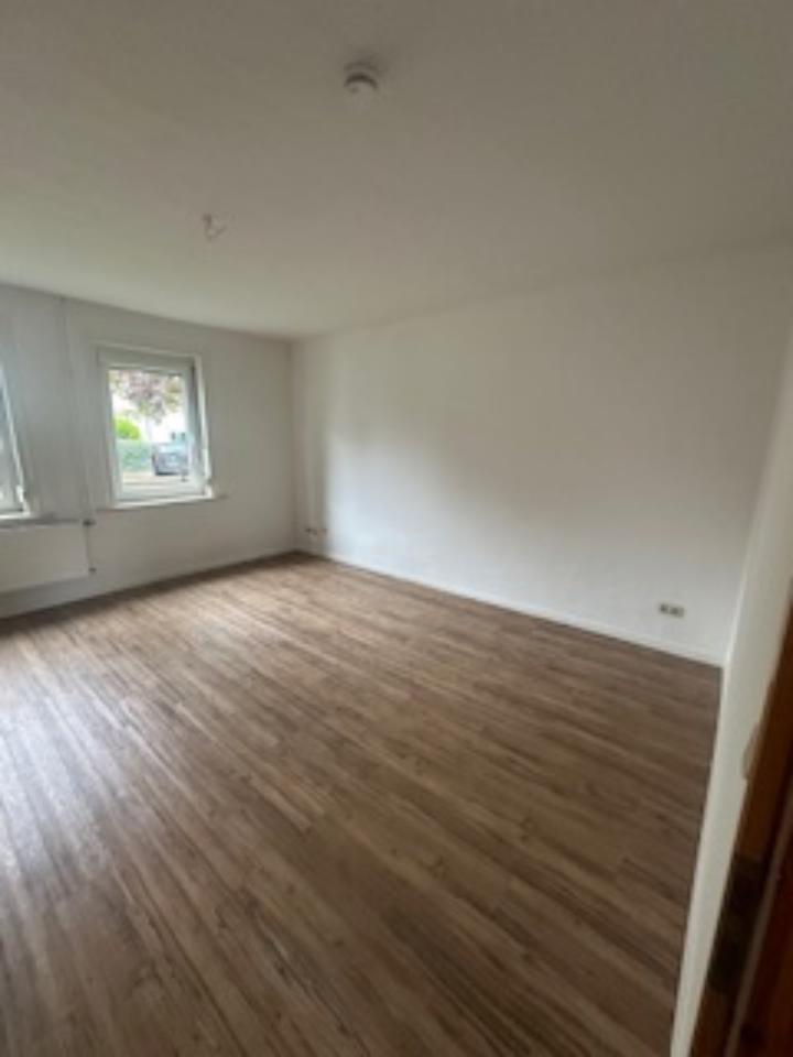 schöne 3 Zimmer Wohnung