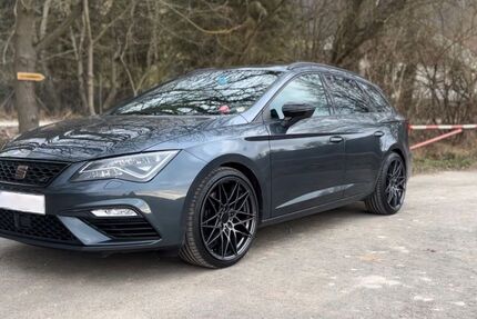 Seat Leon 65.000 km 21.900 &euro; Lenterode 37318