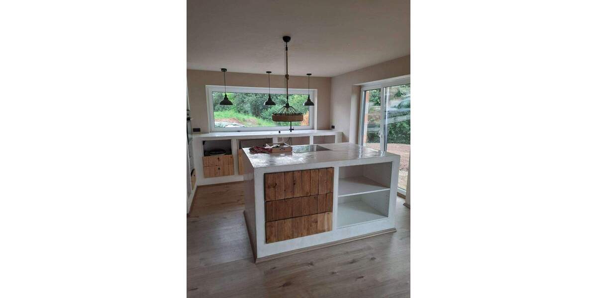 Einfamilienhaus Hilkerode Hilkerode - 8 Zimmer, 196 m&sup2;, 380.000&euro; | Angebot:25692894