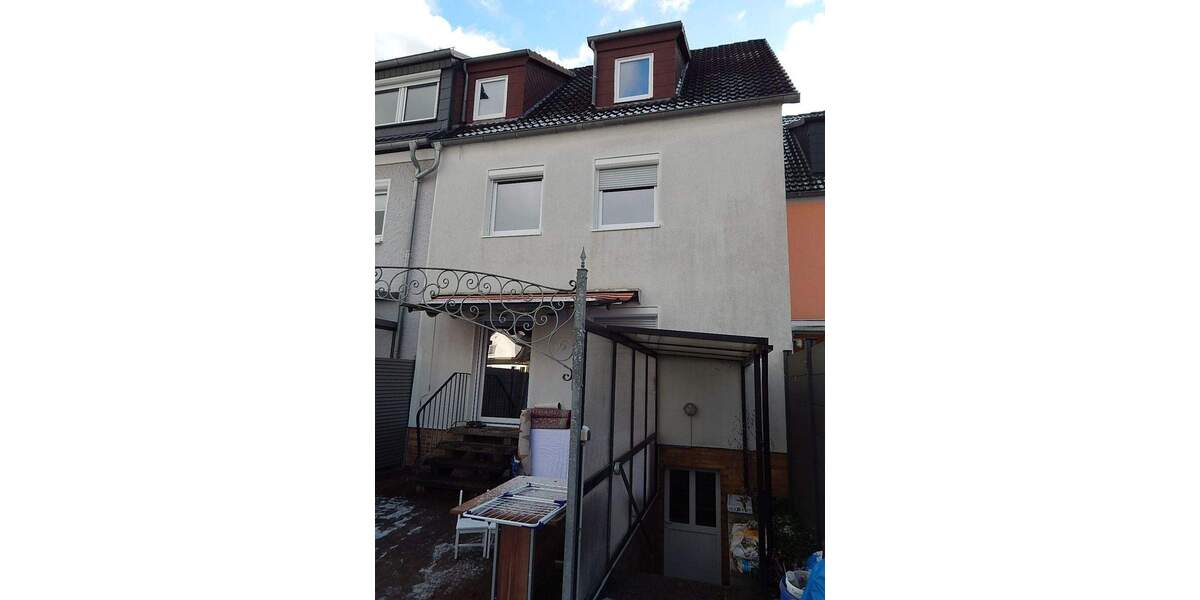 Reihenmittelhaus Göttingen Grone - 6 Zimmer, 112 m&sup2;, 1.600&euro; | Angebot:25684409