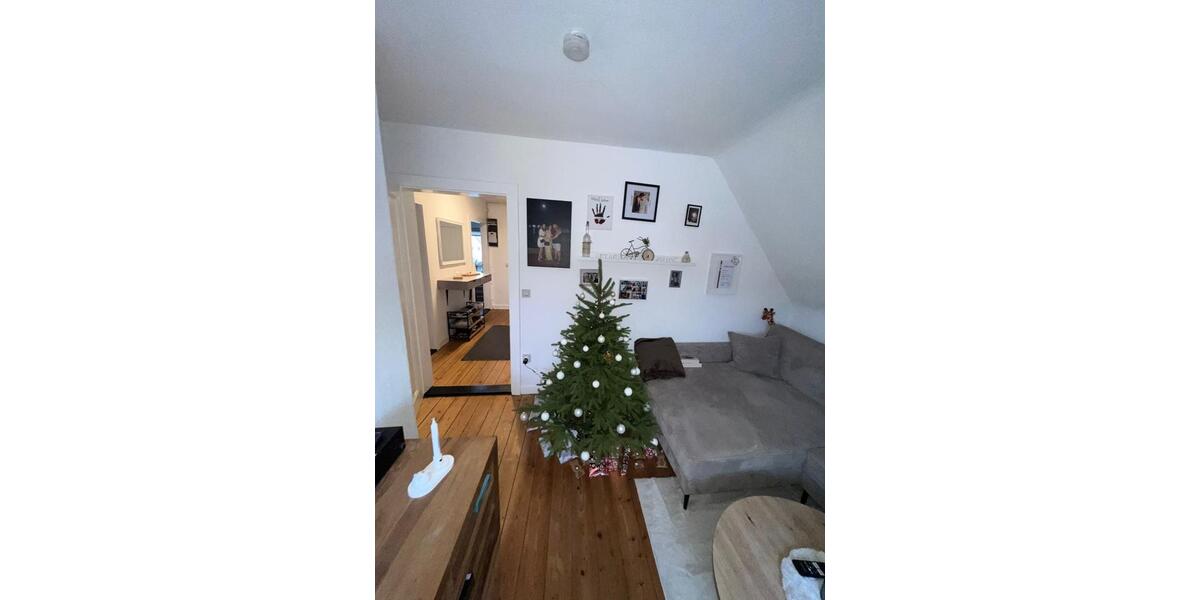 Dachgeschoßwohnung Göttingen - 3 Zimmer, 50 m&sup2;, 400&euro; | Angebot:26321708