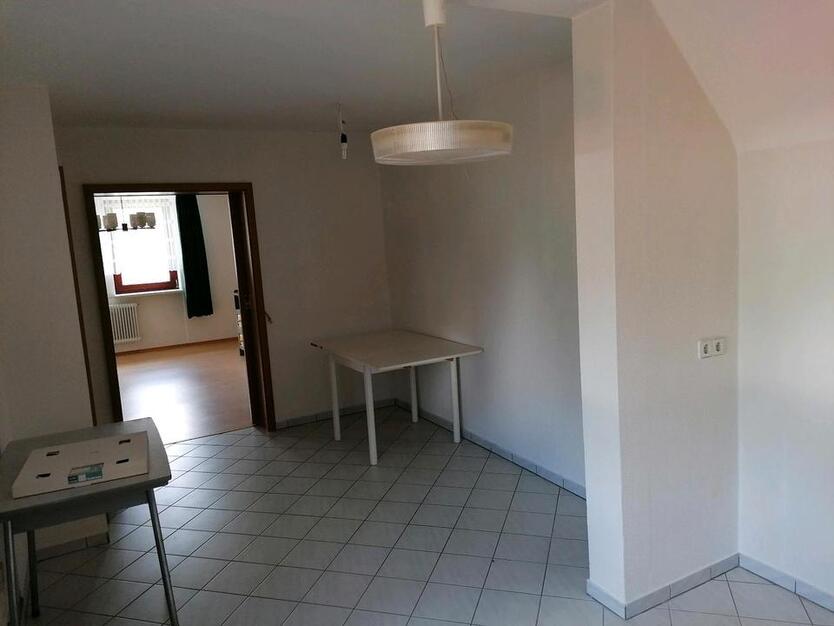 Haus mit Potenzial zu verkaufen, provisionsfrei !!!