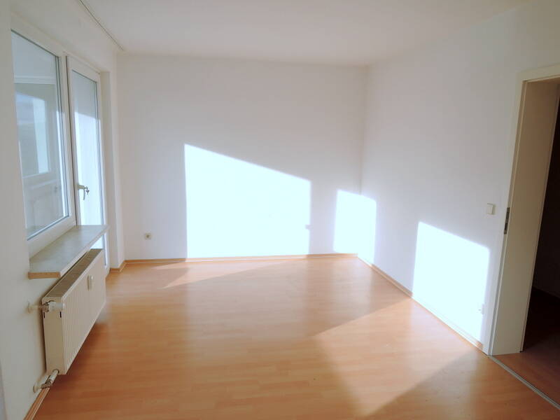 Wohnung mit Ausblick, Helle Etagenwohnung mit Balkon am oberen Sultmer