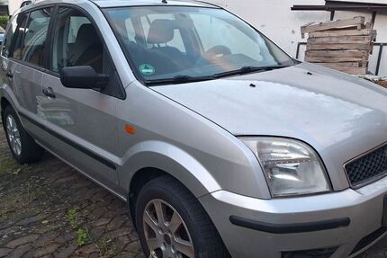 Ford Fusion 204.000 km 1.750 &euro; Witzenhausen 37213