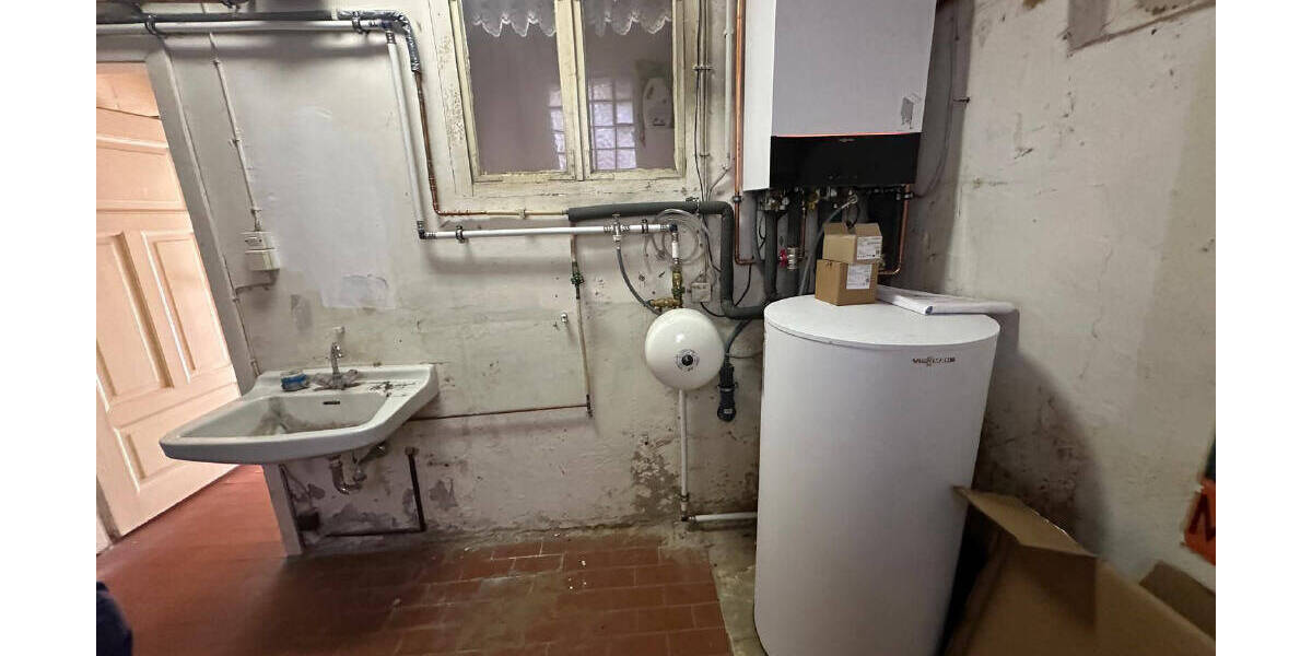 Mehrfamilienhaus, Wohnhaus Gleichen / Bremke Bremke - 7 Zimmer, 167 m&sup2;, 185.000&euro; | Angebot:25797515