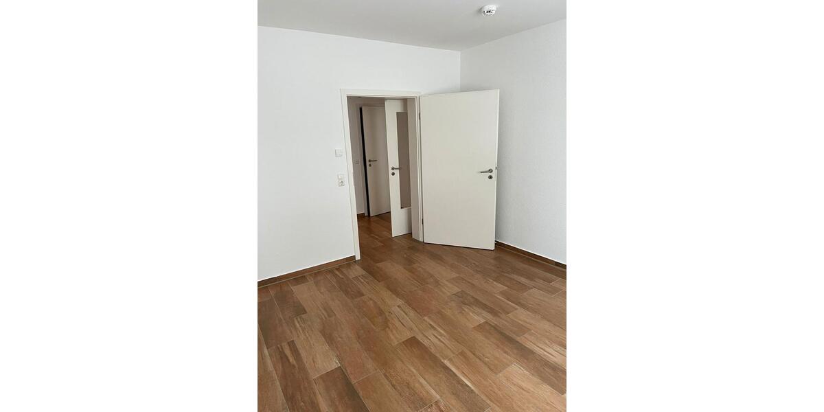 Etagenwohnung Bovenden - 4 Zimmer, 109 m&sup2;, 1.440&euro; | Angebot:26004691