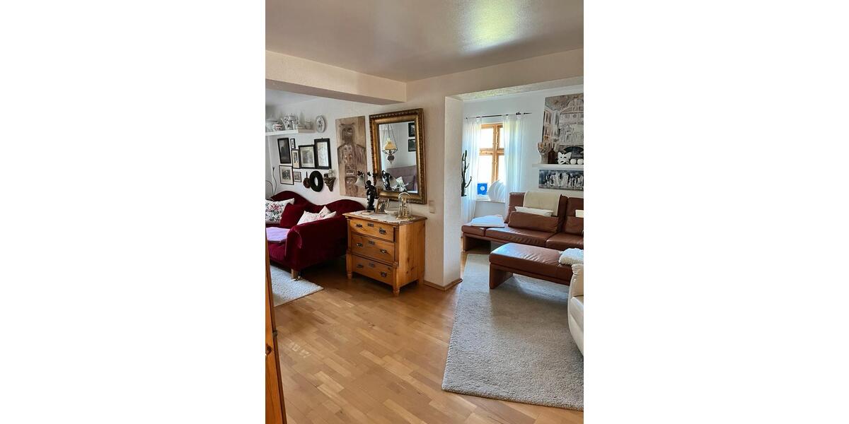 Einfamilienhaus Hardegsen - 12 Zimmer, 350 m&sup2;, 349.000&euro; | Angebot:25756950