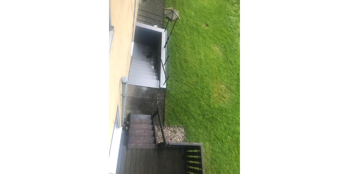 Zweifamilienhaus 9 zimmer