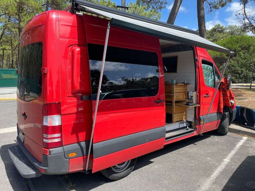 Mercedes-Benz 320 160.000 km 24.500 € Göttingen 37075