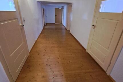 4-Zimmer Wohnung, Küche, Bad in Hardegsen Hevensen 128 m3 4 zimmer