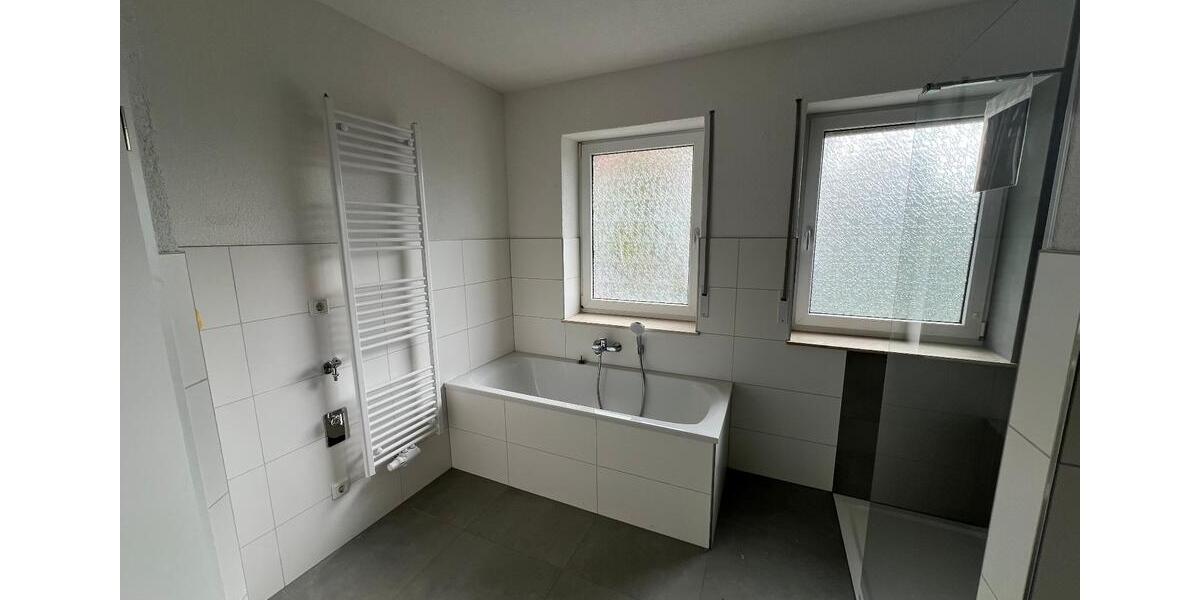 Etagenwohnung Heilbad Heiligenstadt - 4 Zimmer, 96 m&sup2;, 1.056&euro; | Angebot:23599092