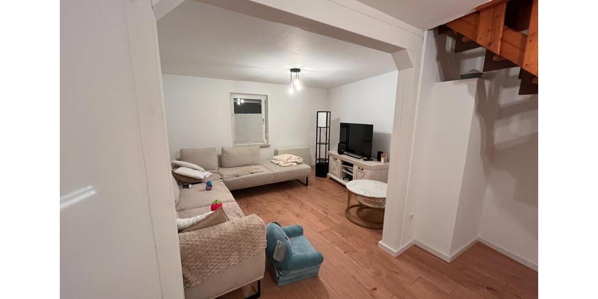 Haus zur Miete in Wesertal (Arenborn) ab 01.03.2026 9 zimmer