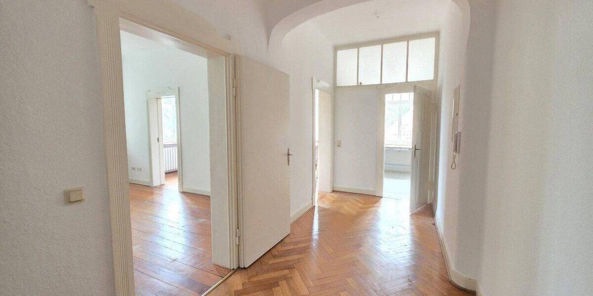Etagenwohnung Göttingen Innenstadt - 3 Zimmer, 101 m&sup2;, 1.450&euro; | Angebot:26817441